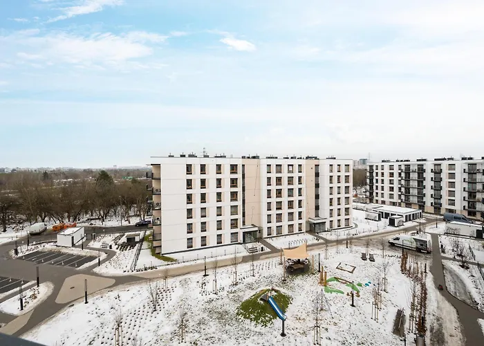 Siekierki Malachite By Bookinghost * Varsovia