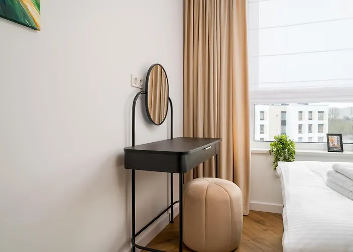 Siekierki Malachite By Bookinghost Apartment Warsaw