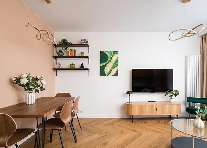 Siekierki Malachite By Bookinghost Apartmán