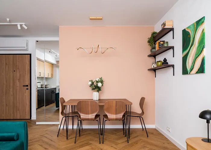 Siekierki Malachite By Bookinghost *